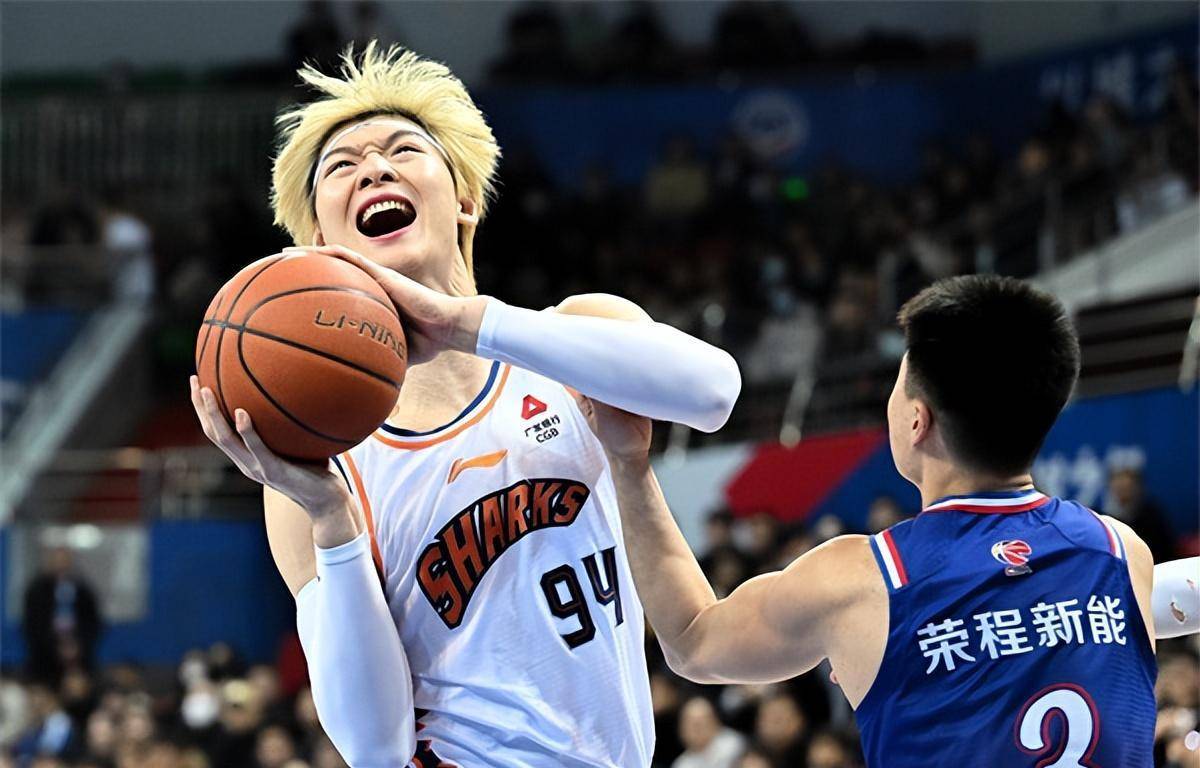 九游中国官网 -包含深圳男篮清晨篮板制胜,志在NBA总决赛名次提升,管理层满意,球探报告显示潜力的词条